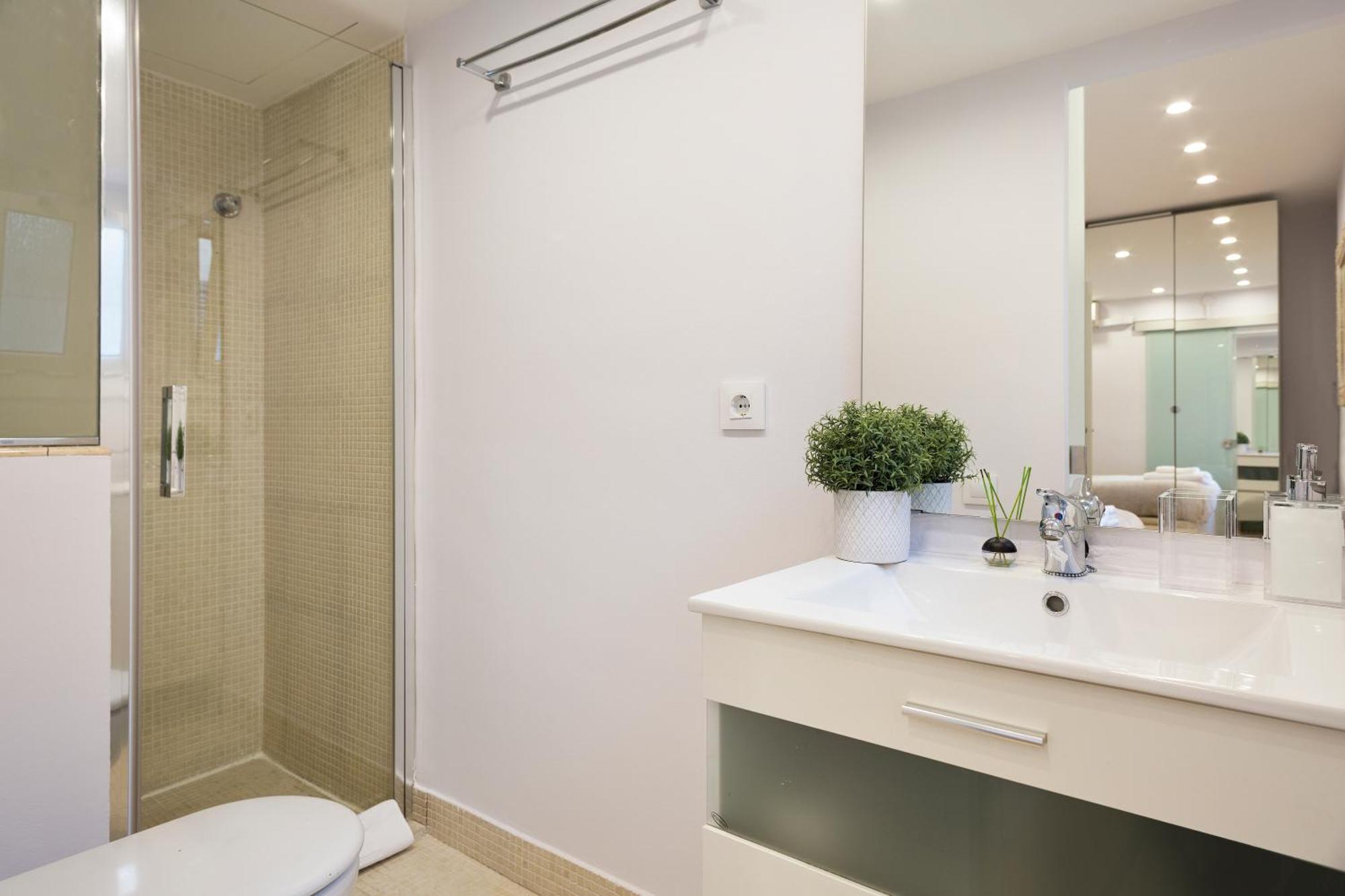 Apartamento Rambla Catalunya บาร์เซโลนา ภายนอก รูปภาพ